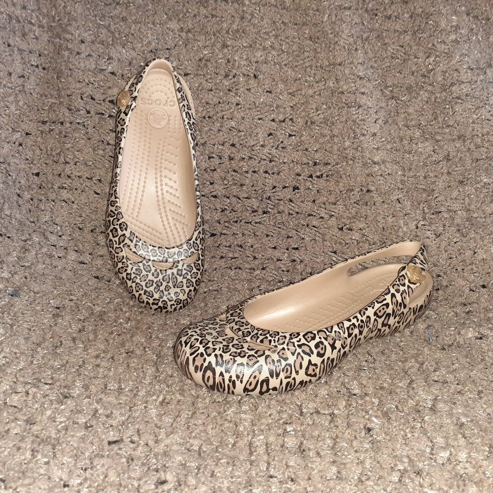 CROCS-Leopard Print Slingback Flats w/Flower Jibbitz-Sz 5-Excellent